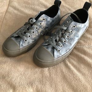 Converse Camo Chucks NWB